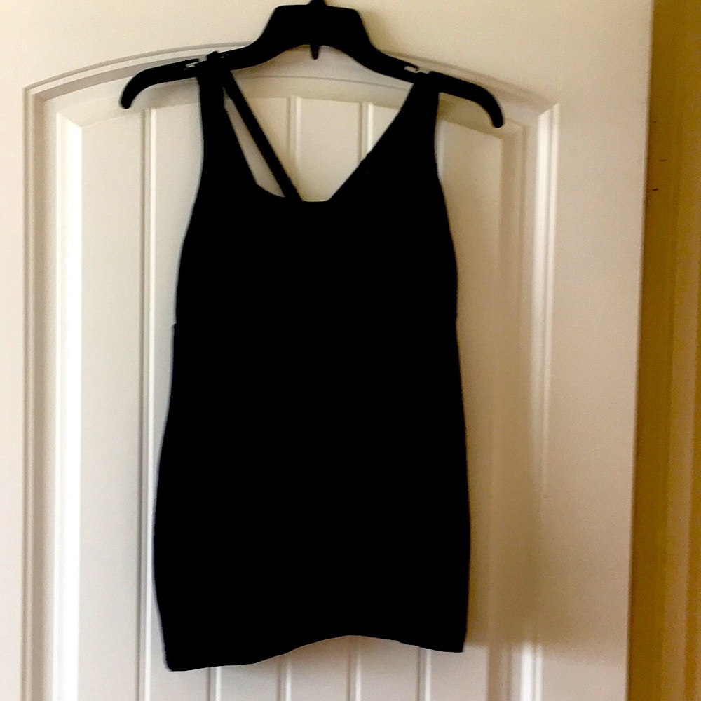 Lululemon workout tank